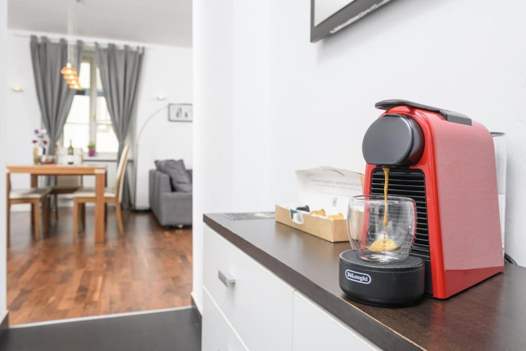 Apartment Charming In Center Wien